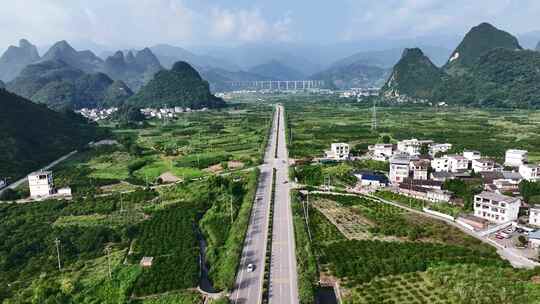 桂林山水漓江风光城市建筑喀斯特地貌航拍