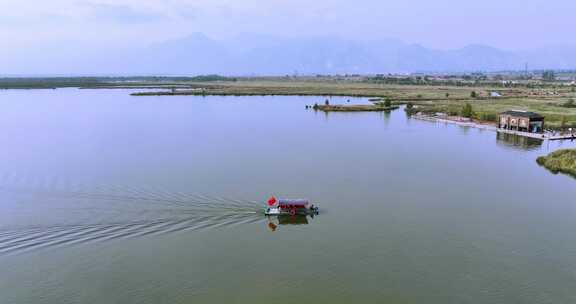 内蒙古哈素海湿地游船