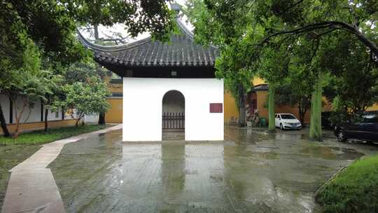 古建筑下雨素材苏州北寺塔实拍