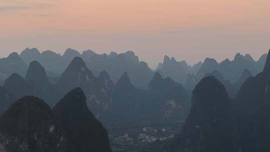 桂林阳朔山川夕阳航拍