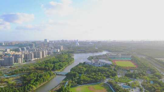 上海临港区滴水湖全景4K航拍