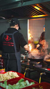 厨房烹饪 烟火气 实拍 餐饮