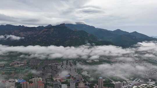 雨后的泰安