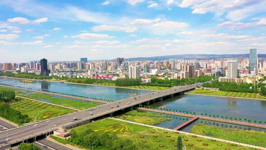山西省太原市迎泽大桥航拍摄影4K视频素材模板下载