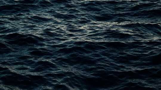 暗黑水面海面艺术唯美意境视频素材模板下载