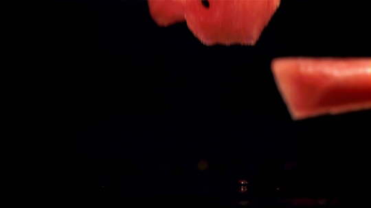 西瓜溅入水中新鲜水果西瓜红瓤西瓜西瓜唯美视频素材模板下载