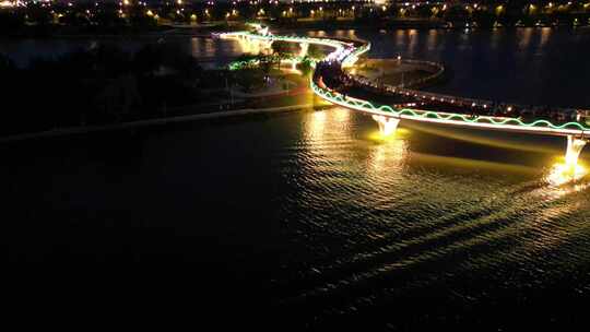 浐灞灞河揽月桥水上桥梁夜景航拍视频素材模板下载