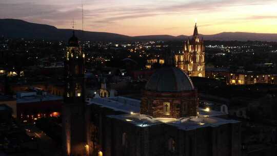 墨西哥圣米格尔城市夕阳黄昏