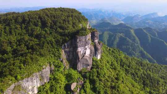 贵州美丽乡村森林风景喀斯特地貌奇石