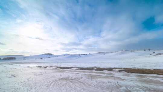 冬季内蒙古乌兰布统蓝天白云雪景