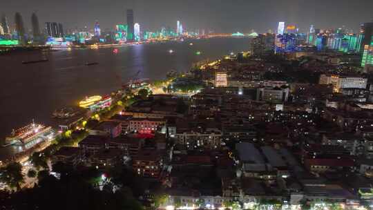 湖北武汉长江大桥夜晚夜景航拍车流交通城市