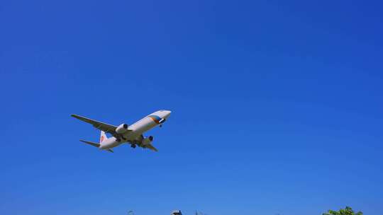 大连航空 飞机 航班 飞机降落 高崎机场视频素材模板下载