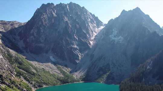 科尔查克湖，山，湖，树