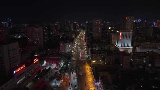 云南昆明城市商业中心的夜景