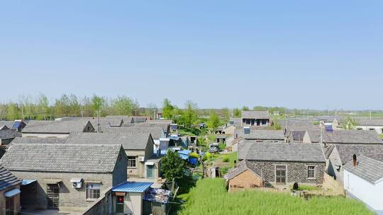 航拍江苏盐城市田园风光与村庄建筑