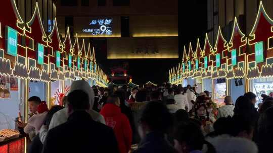 夜市小吃街人流视频素材模板下载