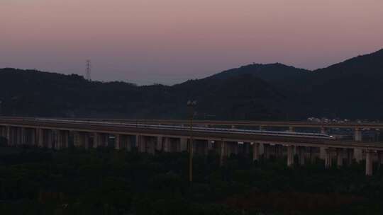 夕阳下高铁航拍 复兴号中国铁路 动车组