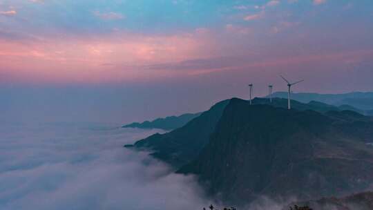 清晨云海日出云层山顶山林山峰云雾缭绕风景
