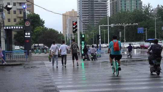 雨天 下雨 城市风光 写意 台风 雨中景色