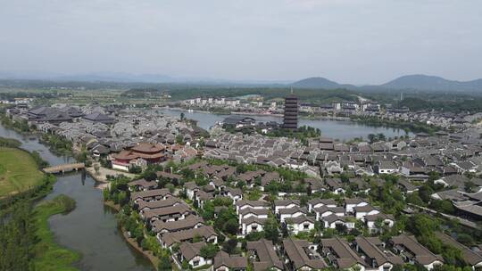 旅游景区航拍湖南长沙铜官窑古镇