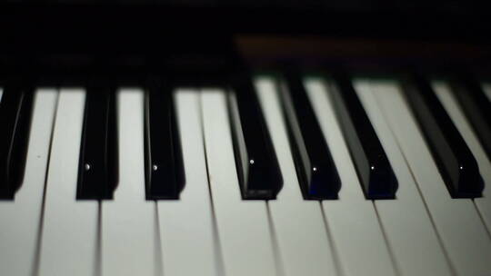 钢琴键盘视频素材模板下载
