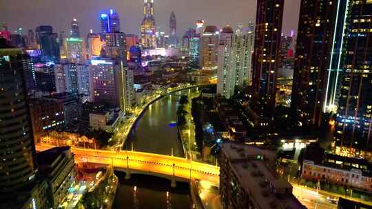 上海外滩乍浦路桥苏州河陆家嘴夜晚夜景视频