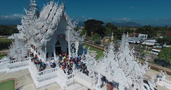 泰国旅游视频泰国清莱灵光寺白庙全景