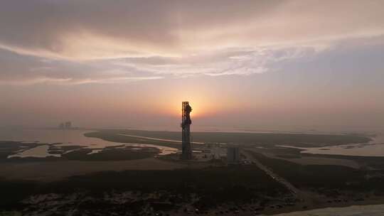 星舰发射马斯克星舰龙飞船火箭发射升空