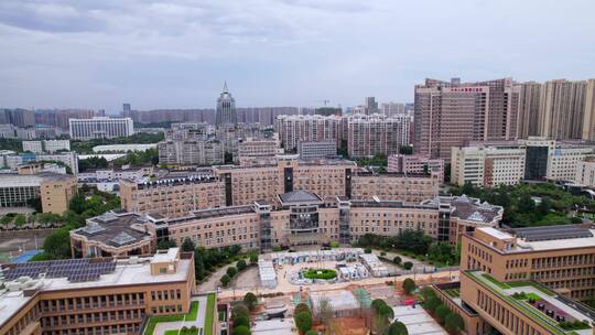 4k航拍中南大学湘雅医学院全景