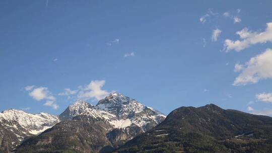 阿尔卑斯山的自然景色