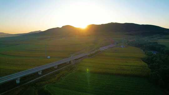 乡村 村庄 田野 日出 振兴