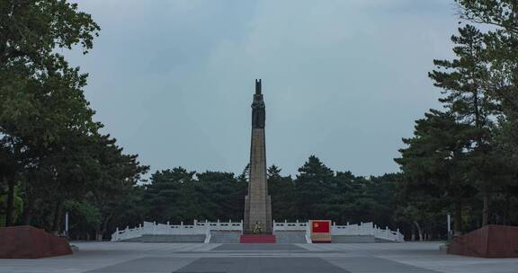 抗美援朝烈士陵园纪念碑