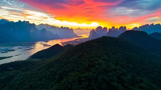 山川河流壮丽日出景观