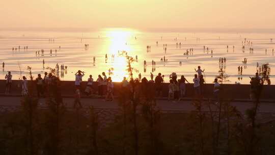 海上日出