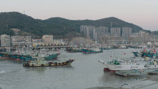 港口出海