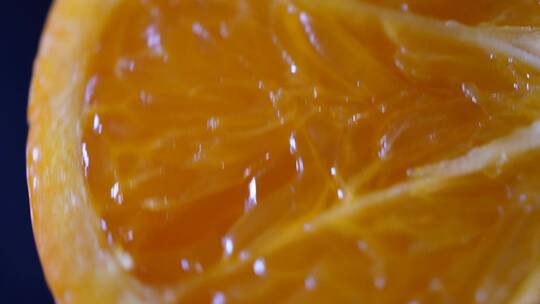 橙子切开的橙汁