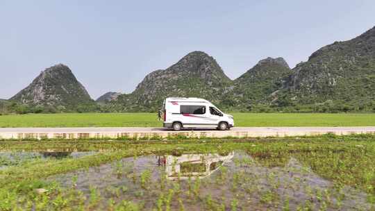 广西农间小道房车