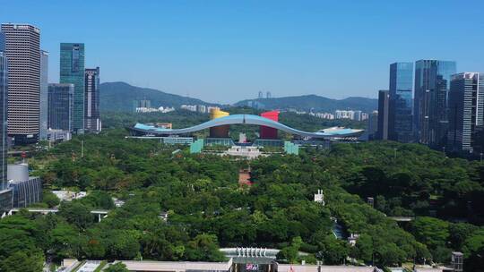 深圳福田市民中心市民公园低飞前进