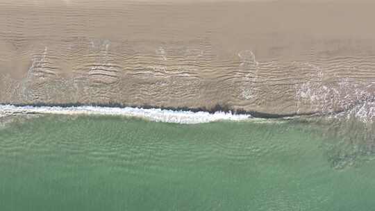 海边沙滩海水海浪俯拍2