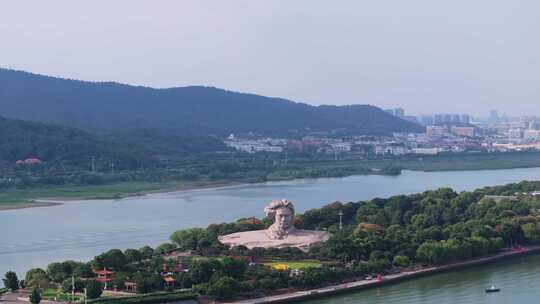 航拍长沙橘子洲头湘江两岸江景城市天际线