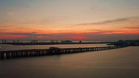 广深沿江高速夕阳下航拍大景前进上升2