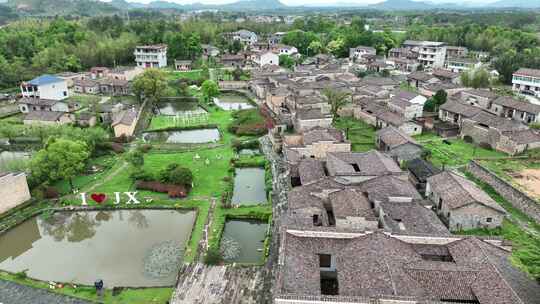 江西金溪：生态古村景美如画