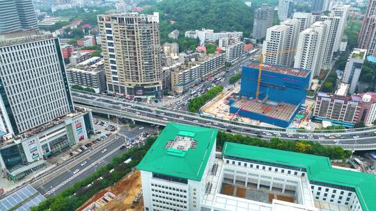 湖北武汉洪山区车流交通航拍繁忙的城市道路