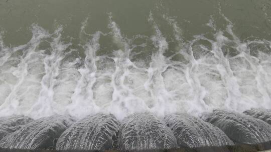 实拍溪流瀑布流水