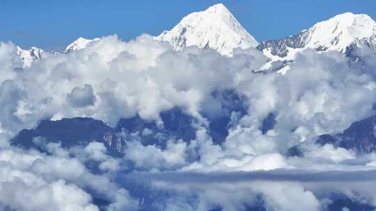 3倍俯瞰到横看牛背山云海雪山