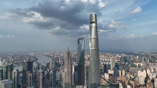 上海中心大厦航拍空镜