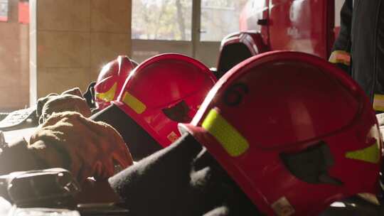 头盔，救援头盔，消防员，消防