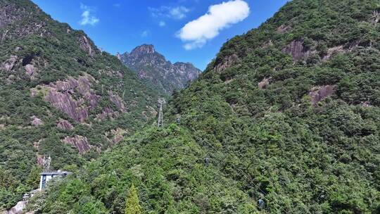 江西上饶三清山景区,水墨丹青山水画