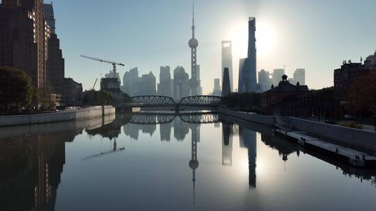 上海清晨风光