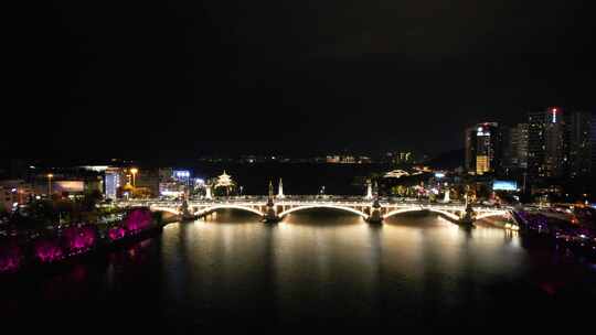 航拍夜晚灯火辉煌的大桥视频素材模板下载